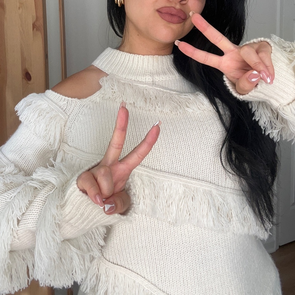 Fringe long-sleeve top